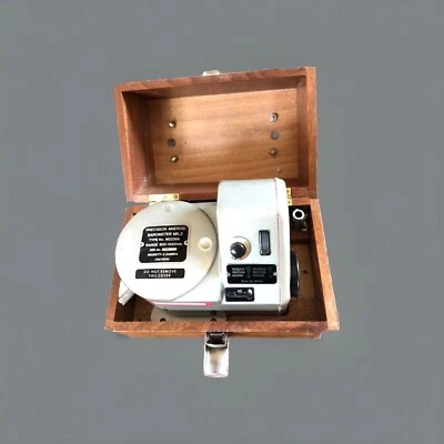 Vintage Nautical Old NEGRETTI & ZAMBRA PRECISION ANEROID BAROMETER MK2 - Image 1 of 4