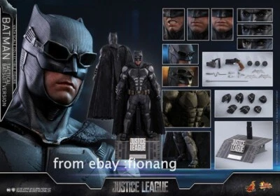 HotToys HT 1/6 MMS432 Justice League Medium Armor Batman Regular Edition - Image 1 of 4