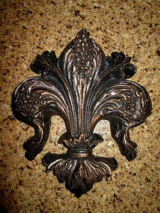 Fleur de Lis, Wall Plaque, Old World, Tuscan, Medieval, French Country, Cross - Picture 1 of 1