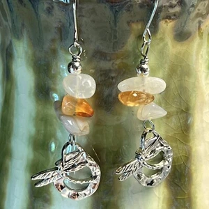 Silver Tone White Amber Stone Chips Stacked and Dragonfly Dangle Earrings. S085 - Picture 1 of 3