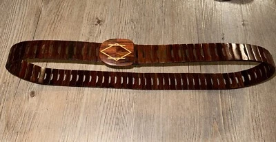 Cinturón de eslabones de madera para mujer tamaño ajustable hasta 35” incrustación hebilla de madera muy único Foto 1 de 4