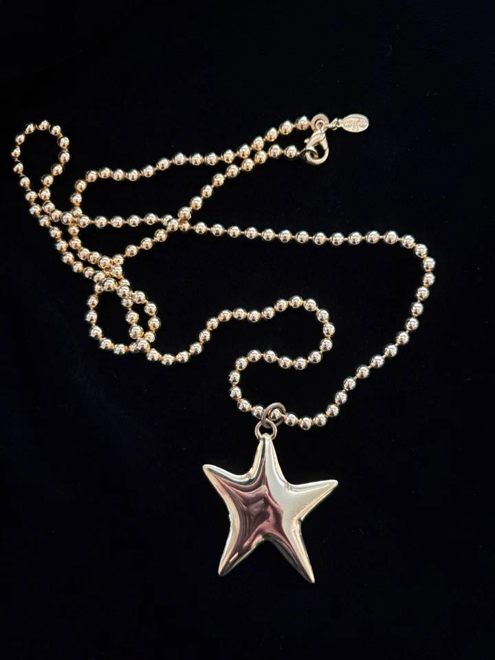 Colgante y collar estrella Carolee tono dorado Foto 1 de 2