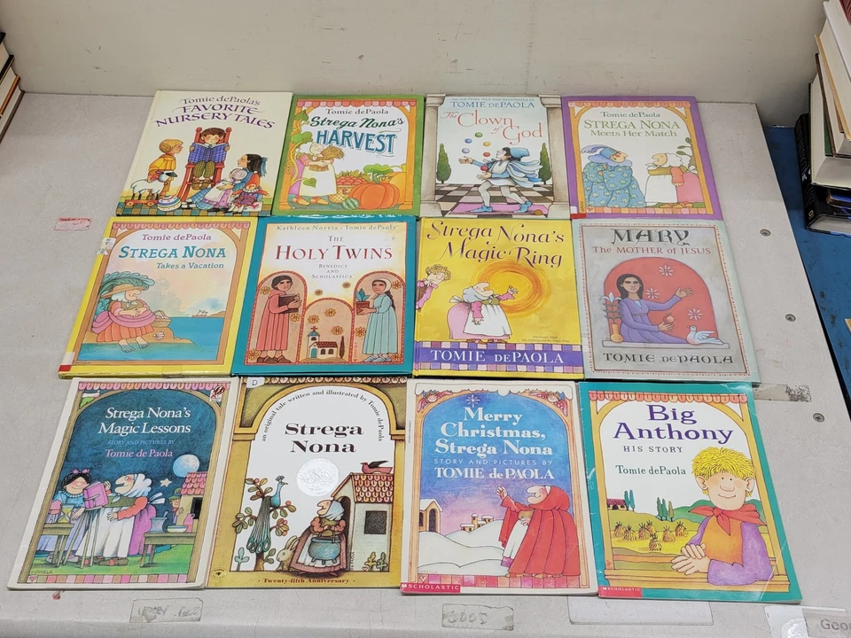 Lot of 10 Tomie dePaola Children's Picture Paperback Books "Random/Unsorted" Foto 1 de 4