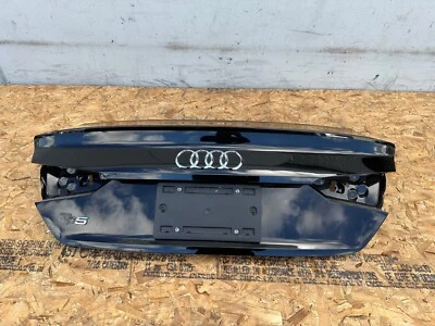 CONJUNTO DE ESCOTILHA TAMPA DO PORTA-MALAS COR LY9T 15K 18-20 AUDI A5 S5 RS5 CUPÊ B9 - Imagem 1 de 4