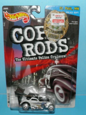 Varillas de policía Hot Wheels serie 2 Fiat 500c St Paul, MN Foto 1 de 4