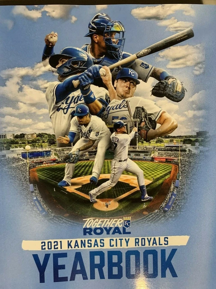 2021 KANSAS CITY ROYALS K.C. YEARBOOK MLB PROGRAM GEORGE BRETT BASEBALL 194 PG - Image 1 of 1