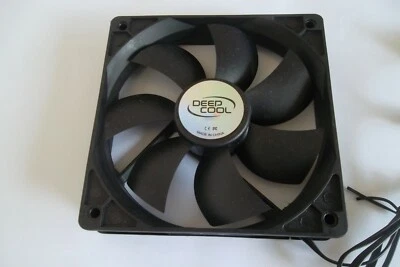 PC cooling fan Cooler Deep Cool 120mm x 120mm DC 12V  Pre-Owned - Image 1 of 2