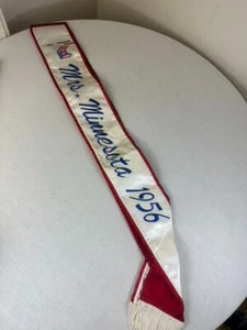 Rare VTG OG FIRST Mrs. Minnesota America Pageant Queen Sash Start Year Win Gift - Picture 1 of 9