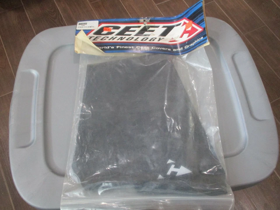 NOS Ceet KTM Black Replacement Seat Cover 1998-2000 2-Stroke / 4-Stroke KM302 - Image 1 of 2