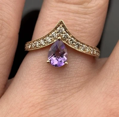 14k Rose Strawberry Gold LE VIAN Pear Cut Grape Amethyst & Diamond V Ring Sz 7 - Image 1 of 4