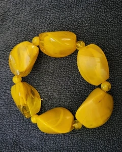 Yellow Acrylic Swirl Stretch Bracelet - Picture 1 of 5