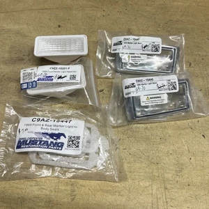 New 1969 Mustang Marker Light Lamps with Bezels Front Side Pair  left right - Picture 1 of 6