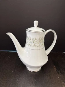 Noritake Savannah Coffee Pot With Lid - Picture 1 of 9