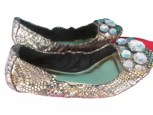 Lot 5 of 8 Simply VERA WANG Ballerina Flats Open Toe Fake Stones Gold 8-1/2M - Picture 1 of 6