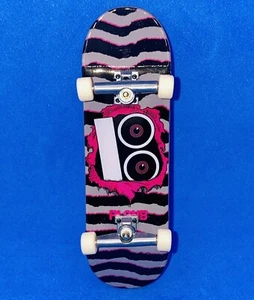 Tech Deck PLANB Fingerboard Skateboard Spin Master 2021 - Picture 1 of 3