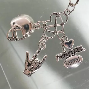 Accesorio dije de joyería de mano de fútbol con roca - Imagen 1 de 3