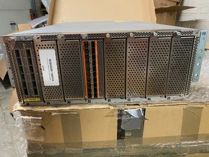 Cisco N5K-C5696Q Nexus 5696Q Chassis With M12Q And M20UP Moduls And 6x PSU 4xFAN - Afbeelding 1 van 2