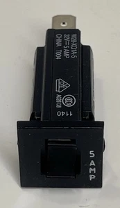 Tyco Electronics W28-XQ1A-5 Push to Reset Leitungsschutzschalter 32V 5AMP - Bild 1 von 3