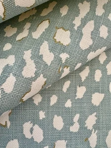 KRAVET COUTURE/Jan Showers "LYNX DOT/Lichen" espuma de mar lino animal print-$348-1YD - Imagen 1 de 12