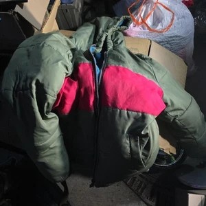 Operation warme gefütterte Jacke 14 16 Kinder grün/rot Kapuze isoliert Mantel - Bild 1 von 3