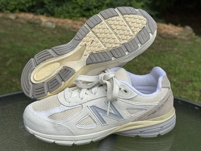 Zapatillas New Balance 990V4 Niños Talla 2.5 Niñas PC990TE4 TeddySantis Crema/Bronceado Foto 1 de 4