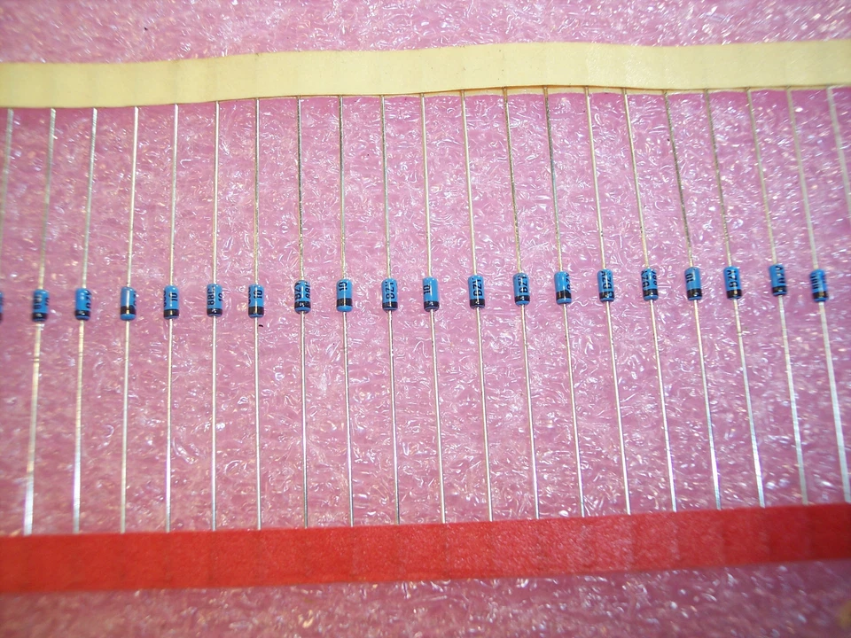 CANTIDAD (100) DIODOS ZENER AXIALES BAJO RUIDO BZY88C10 THOMSON DO-7 10V 500mW   Foto 1 de 1