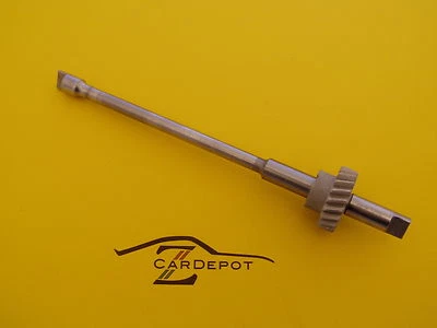 Datsun 240Z 260Z 280Z 280ZX 1970-83 OEM Bomba de aceite de motor Eje de transmisión 609  Foto 1 de 2