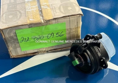 Mercedes Benz E350 E400 E550 E63 AMG 10-13 Left Fog Lamp Assembly OE 2128200956 - Image 1 of 3