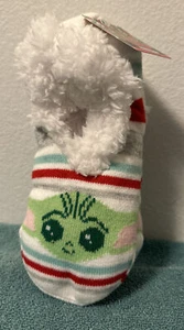 Star Wars The Mandalorian Baby Yoda Holiday Women’s Slipper Socks Shoe Size 4-10 - Picture 1 of 4