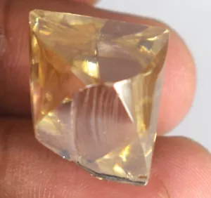 Lose CVD Diamond Eye Clean 32,25 Ct VVS1 Klarheit ausgefallener Champagner zertifiziert selten - Bild 1 von 8