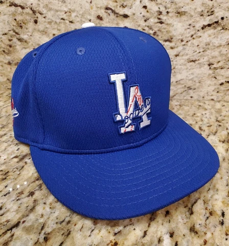 New Era Los Angeles Dodgers Blue 2019 Batting Practice 59FIFTY Fitted Hat 7 3/8 Cover