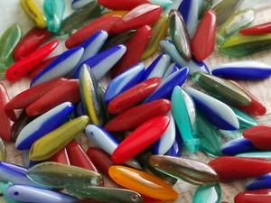 Tschechischer Glasdolch Perlen Farbmix 5x16mm - 40er Pack - Bild 1 von 8
