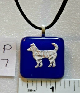 Hecho en EE. UU. Colgante de Vidrio Fundido con Collar de Cuero Suave de 18" P7 - Imagen 1 de 3