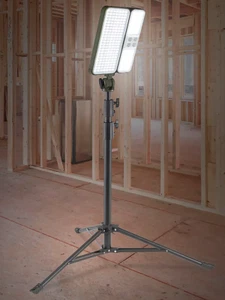 U-line Rechargeable Job Site Work Light  3,000 LUMENS H-10882 Solar USB charging - Picture 1 of 4