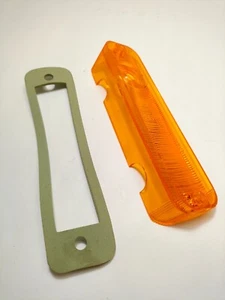 1964 Chrysler Newport New Yorker Left Parking Light Lens W/ Gasket 2525328 NOS - Picture 1 of 5