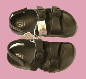 GAP KLEINKIND MÄDCHEN BLAU CRUSH CHAMBRAY SCHNALLE SANDALEN ORG. 34,95 $ Größe 9-10 neu mit Etikett - Bild 1 von 4