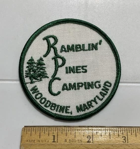 Parche bordado de recuerdo de Woodbine Maryland para camping camping Ramblin' Pines - Imagen 1 de 3