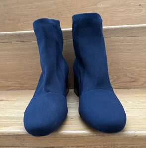 SPORTMAX Boots Model ANGIZIA Dark Blue New with Tag Box and Shoe Bag sz 8 UK - Picture 1 of 14