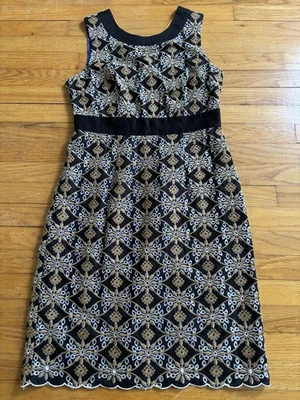HD in Paris Anthropologie Women’s Embroidered Sheath Dress Size 8 - Image 1 of 4