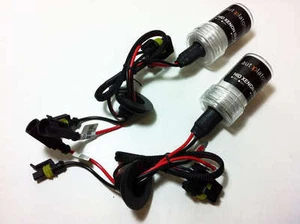 HB4 9006 35w 8000K REPLACEMENT BULBS/GLOBES 1 PAIR for Xenon HID Headlight Kit - Picture 1 of 1