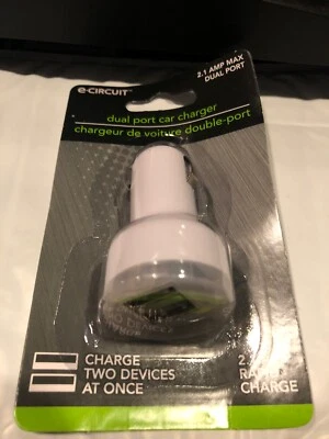 DUAL PORT WHITE DUAL PORT CAR CHARGER - Image 1 of 4