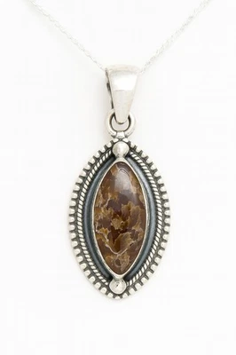 Collar colgante de plata de ley 925 con coral fósil Foto 1 de 4