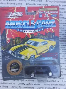 JOHNNY LIGHTNING MUSCLE CARS USA 1969 OLDSMOBILE CUTLASS 442 COUPE BLACK - Picture 1 of 2
