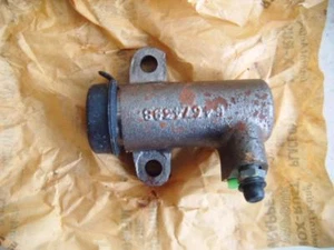 cilindro slave frizione camion furgone commerciale 1963-74 molti attacchi 64067925 - Foto 1 di 1