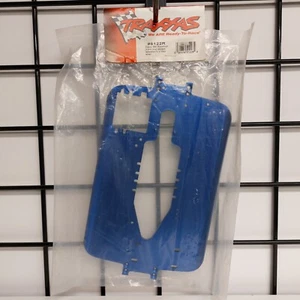 Traxxas Chassis 6061-T6 Aluminum 4.0mm Blue Standard Maxx Series 5122R - Foto 1 di 1