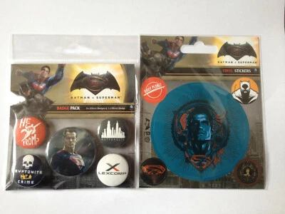 PYRAMID INTERNATIONAL DC COMICS OFFICIAL BATMAN V SUPERMAN BADGE PACK + STICKERS Lexcorp Pin Button