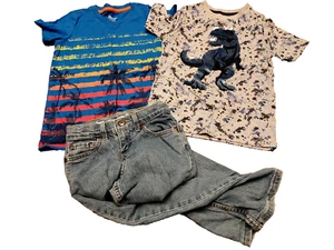 Urban Pipeline Jeans With 2 T-Shirts Size 6 Dinosaur Beach Epic Threads - Picture 1 of 6