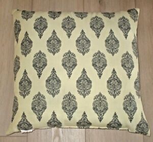 Pottery Barn Large Outdoor Throw Pillow Square Size 22"X22" Black Cream Paisley