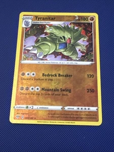 Tyranitar 088/189 Swsh03: Darkness Ablaze Reverse Holo - Picture 1 of 1