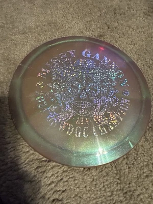 Discraft Undertaker Missy Gannon 2021 World Champion ESP Swirl Holo Skull Foil - Image 1 of 4